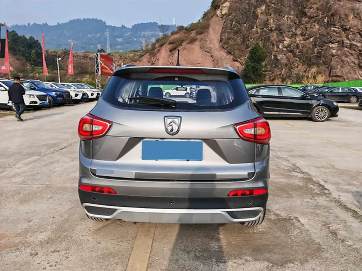 2018 KaiYi E3 1.6L 110HP L4 5MT,autocango,china used car exporter,china ev exporter,chinese used car exporter,chinese used ev exporter