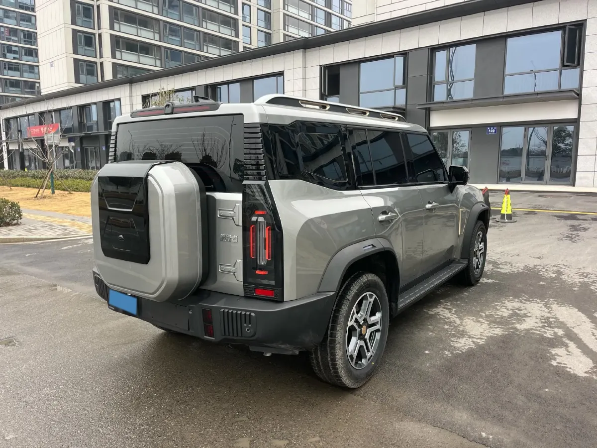 2025 Jetour Traveller 1.5T 184HP L4 7DCT,autocango,china used car exporter,china ev exporter,chinese used car exporter,chinese used ev exporter