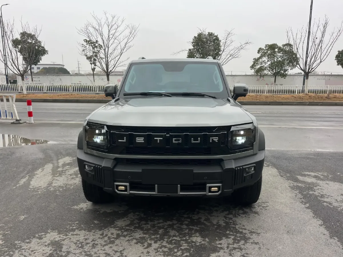 2025 Jetour Traveller 1.5T 184HP L4 7DCT,autocango,china used car exporter,china ev exporter,chinese used car exporter,chinese used ev exporter