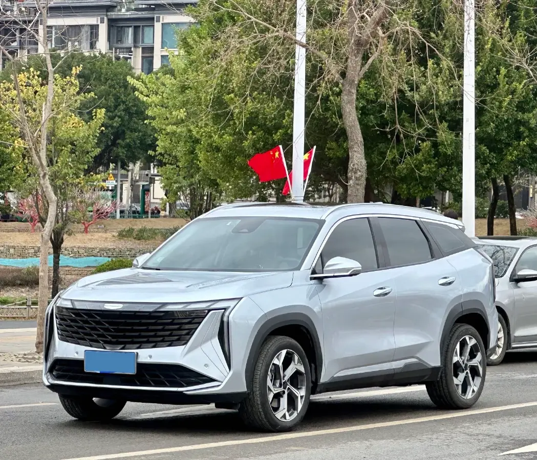 2023 Geely StarRay 1.5T 181HP L4 7DCT