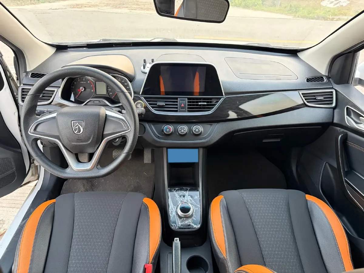 2017 Karry K50 1.5L 109HP L4 5MT,autocango,china used car exporter,china ev exporter,chinese used car exporter,chinese used ev exporter