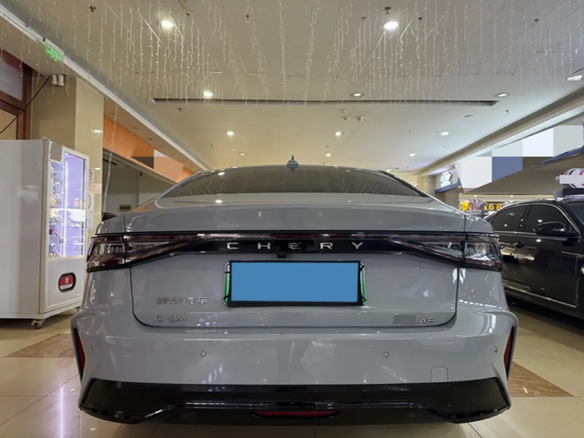 2024 Fulwin FulwinA8 1.5T 156HP L4 1DHT PHEV 18.3KWH,autocango,china used car exporter,china ev exporter,chinese used car exporter,chinese used ev exporter