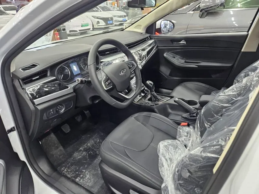 2024 Chery Arrizo 5 1.5L 120HP L4 5MT,autocango,china used car exporter,china ev exporter,chinese used car exporter,chinese used ev exporter