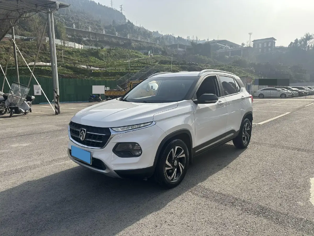2017 BaoJun 510 1.5L 112HP L4 6MT