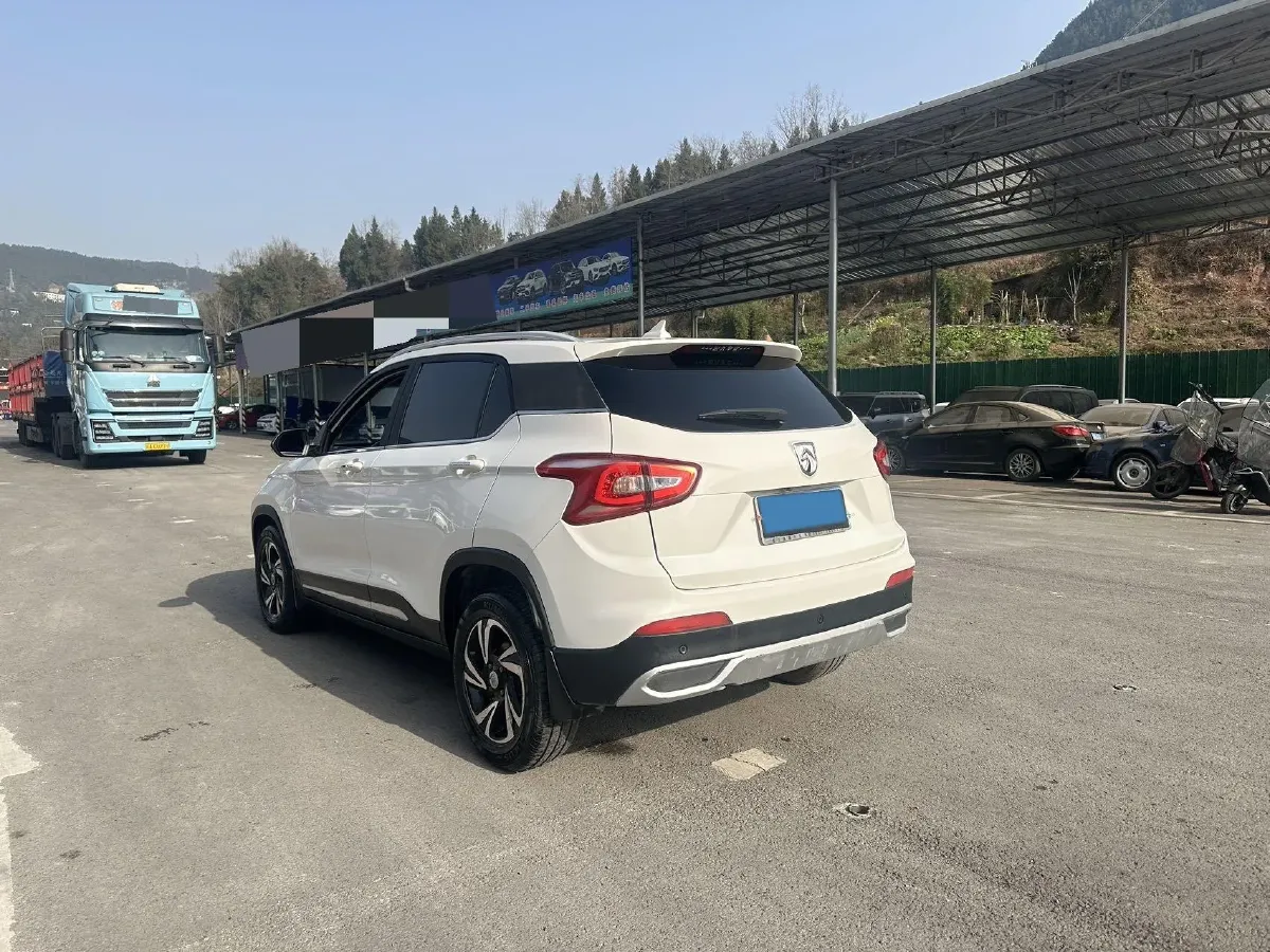 2017 BaoJun 510 1.5L 112HP L4 6MT,autocango,china used car exporter,china ev exporter,chinese used car exporter,chinese used ev exporter