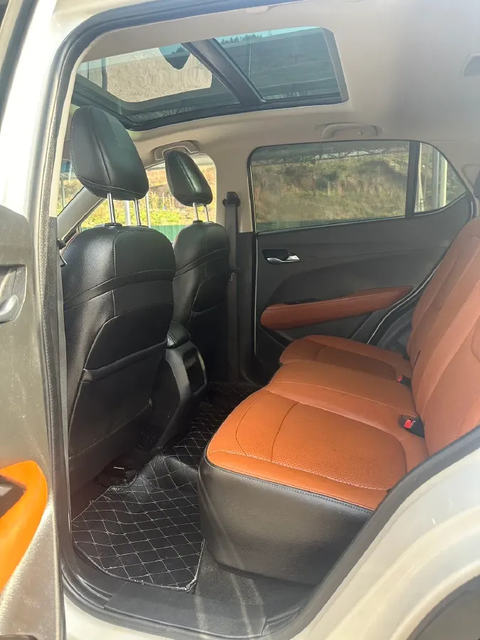 2017 BaoJun 510 1.5L 112HP L4 6MT,autocango,china used car exporter,china ev exporter,chinese used car exporter,chinese used ev exporter