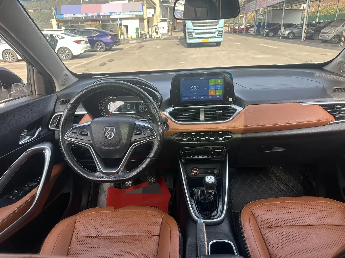 2017 BaoJun 510 1.5L 112HP L4 6MT,autocango,china used car exporter,china ev exporter,chinese used car exporter,chinese used ev exporter