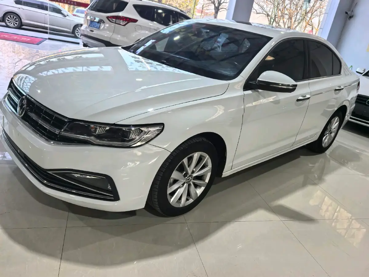 2021 Volkswagen Bora 1.5L 113HP L4 6AT