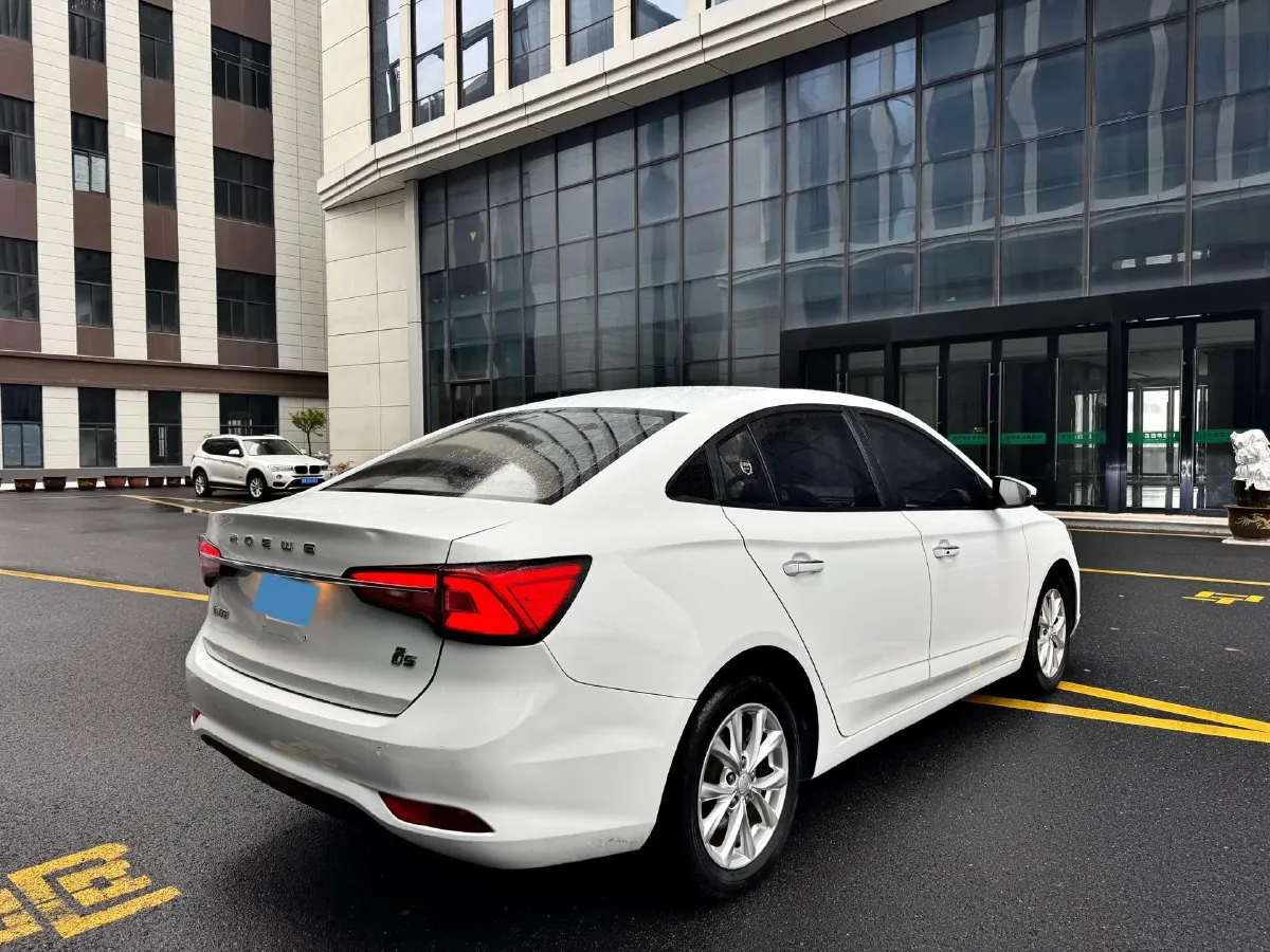 2019 Roewe i5 1.5L 120HP L4 CVT,autocango,china used car exporter,china ev exporter,chinese used car exporter,chinese used ev exporter
