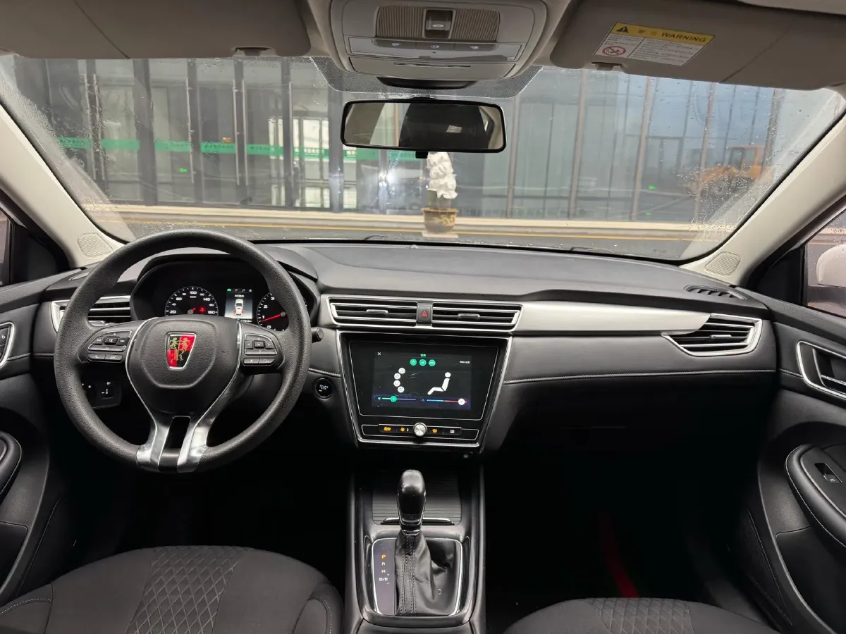 2019 Roewe i5 1.5L 120HP L4 CVT,autocango,china used car exporter,china ev exporter,chinese used car exporter,chinese used ev exporter