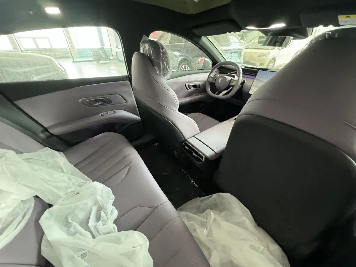 2026 Deepal L06 BEV,autocango,china used car exporter,china ev exporter,chinese used car exporter,chinese used ev exporter