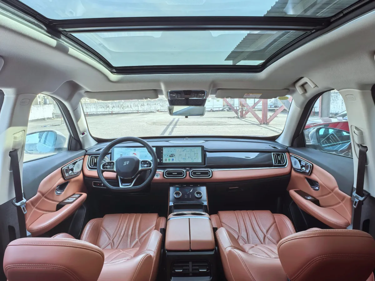 2024 Chery Tiggo8L 2.0T 254HP L4 8AT,autocango,china used car exporter,china ev exporter,chinese used car exporter,chinese used ev exporter