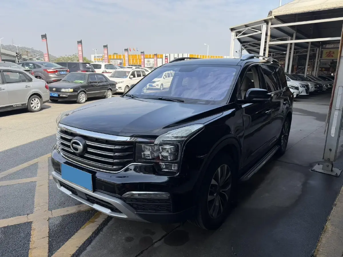 2017 GAC Trumpchi GS8 2.0T 201HP L4 6AT