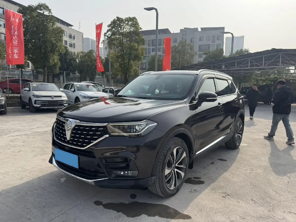 2018 Brilliance Auto V7 1.6T 204HP L4 7DCT