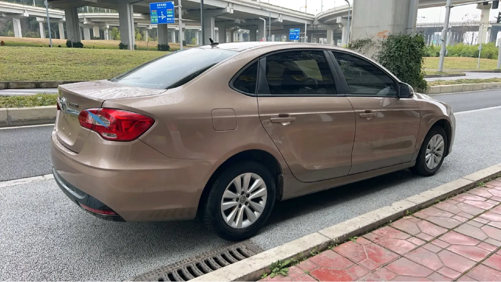 2017 Brilliance Auto H530 1.6L 118HP L4 5AT,autocango,china used car exporter,china ev exporter,chinese used car exporter,chinese used ev exporter