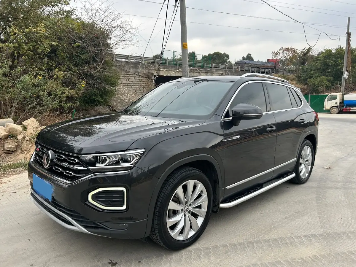 2020 Volkswagen Tayron 2.0T 186HP L4 7DCT