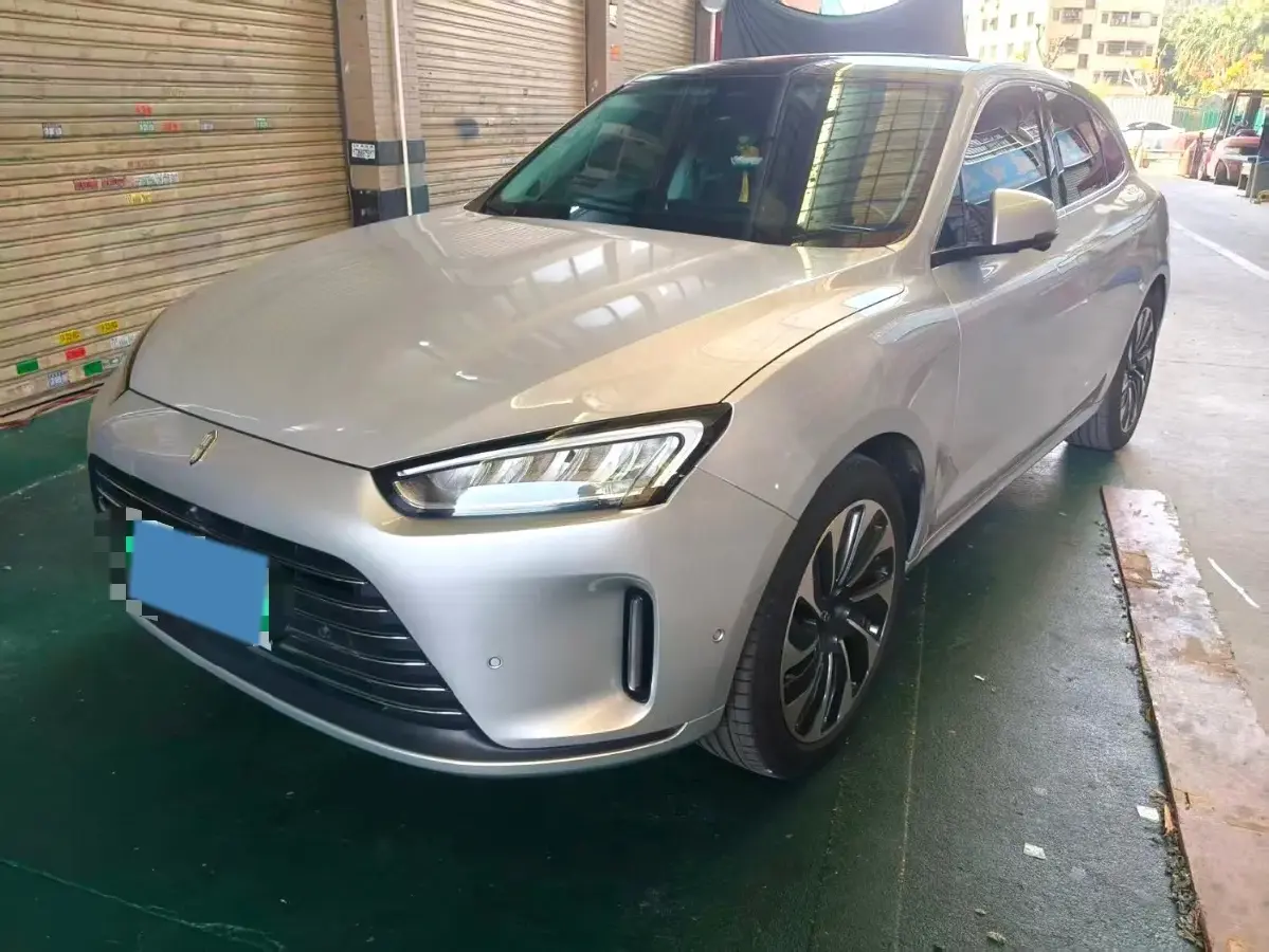 2022 Isuzu Mu-X 2.0T 220HP L4 8AT