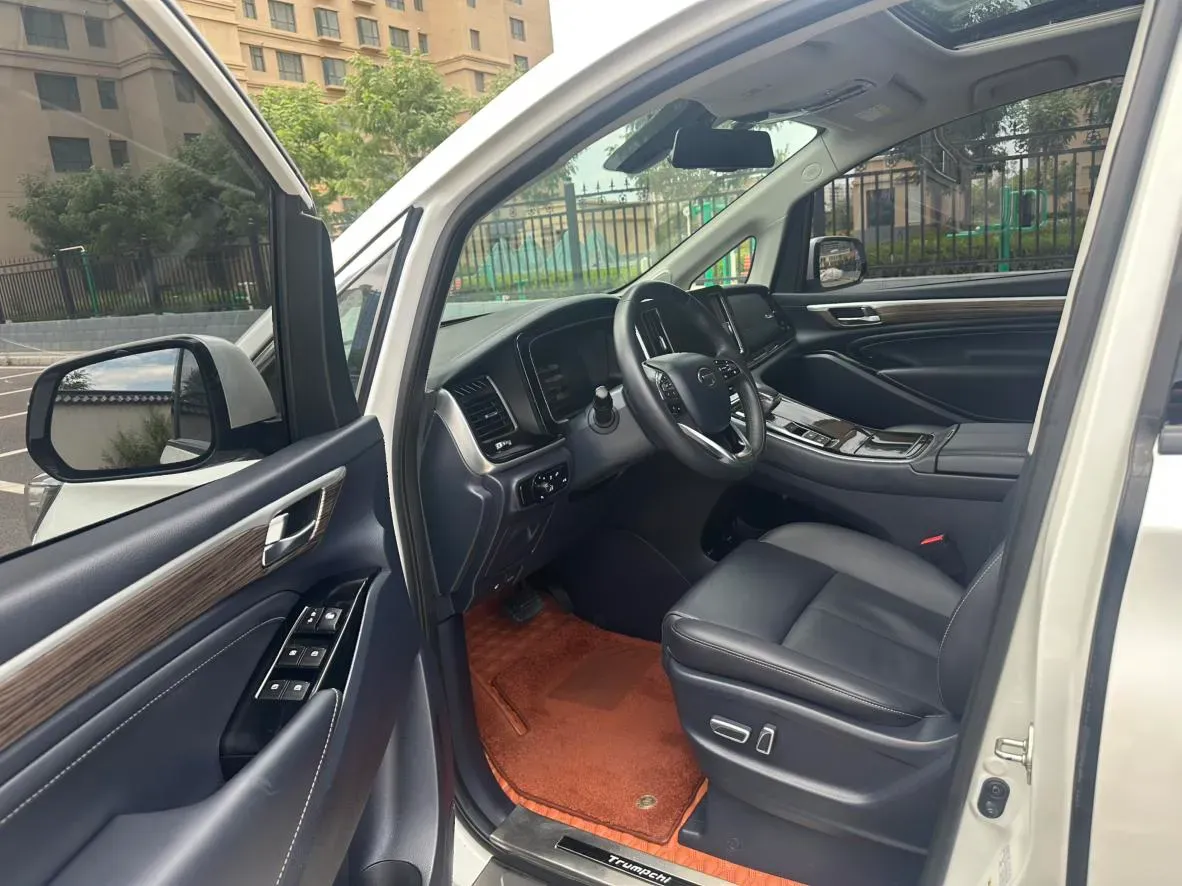 2021 GAC Trumpchi M8 2.0T 252HP L4 8AT,autocango,china used car exporter,china ev exporter,chinese used car exporter,chinese used ev exporter