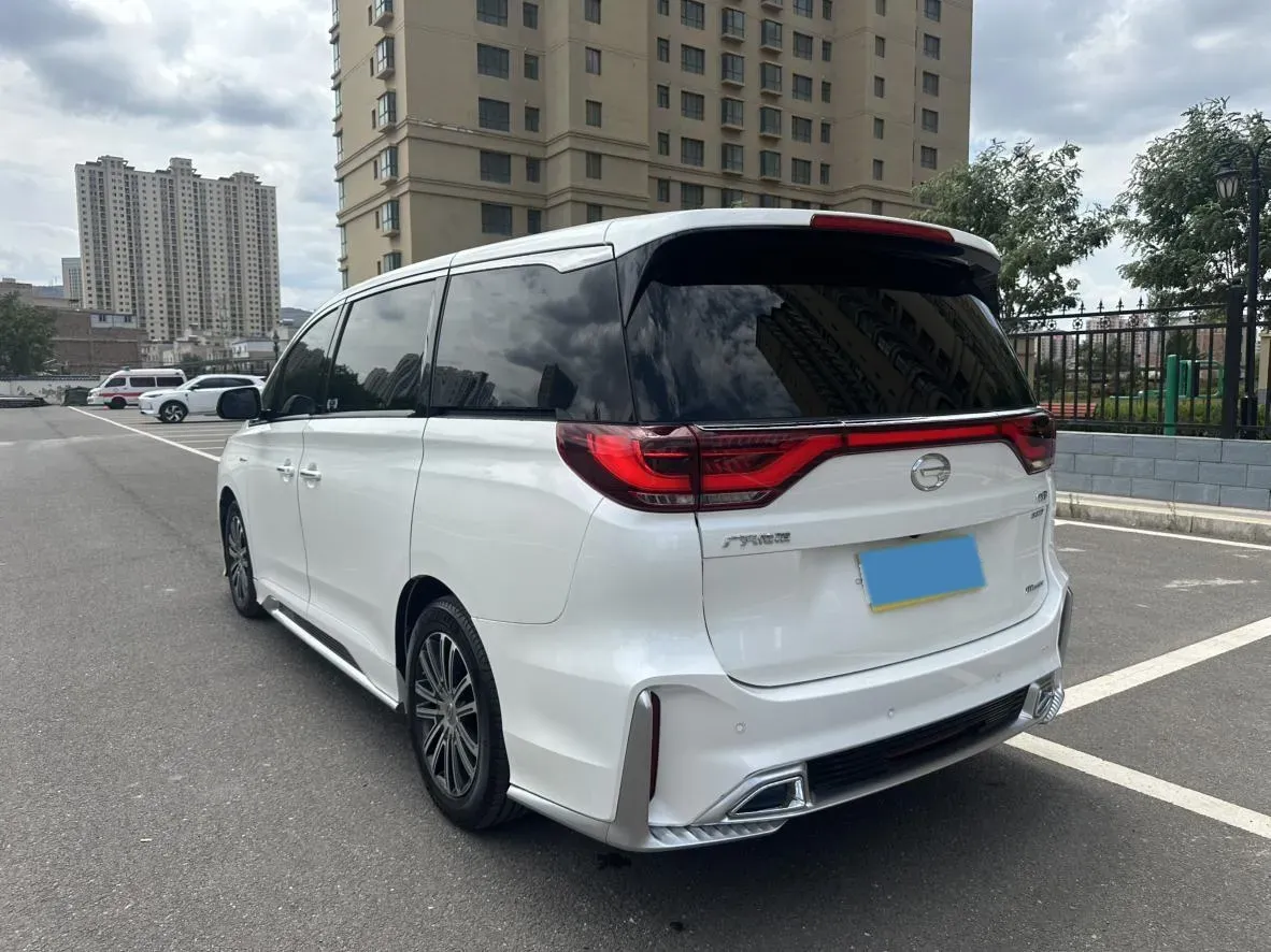 2021 GAC Trumpchi M8 2.0T 252HP L4 8AT,autocango,china used car exporter,china ev exporter,chinese used car exporter,chinese used ev exporter