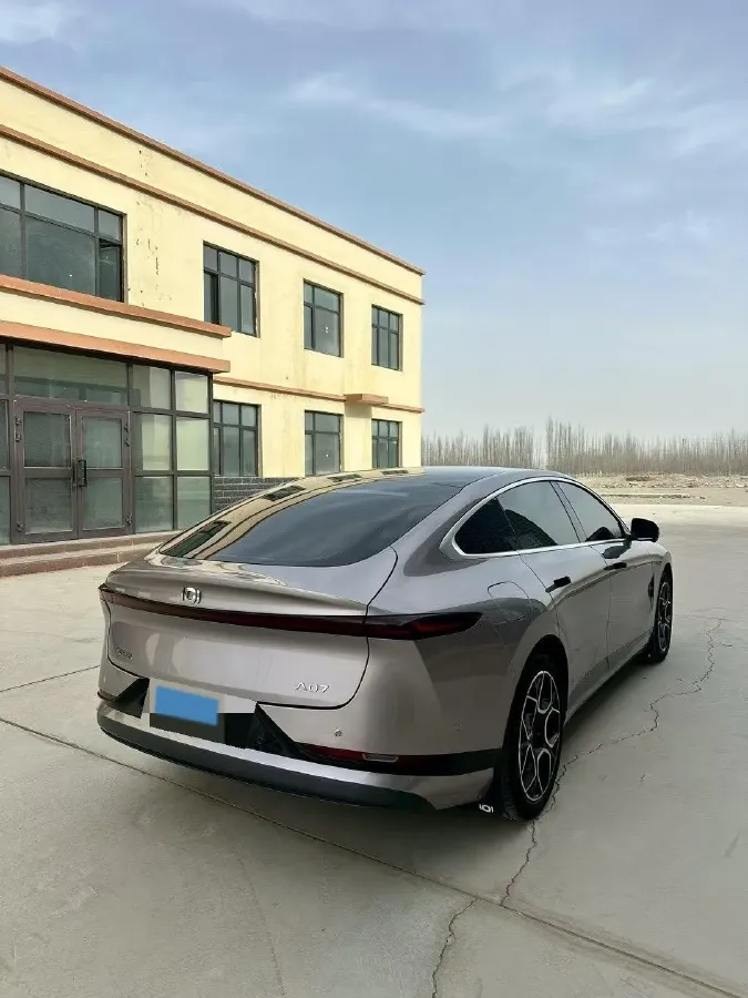 2025 ChangAn QiYuan A07 REEV 98HP REEV 28.4KWH,autocango,china used car exporter,china ev exporter,chinese used car exporter,chinese used ev exporter