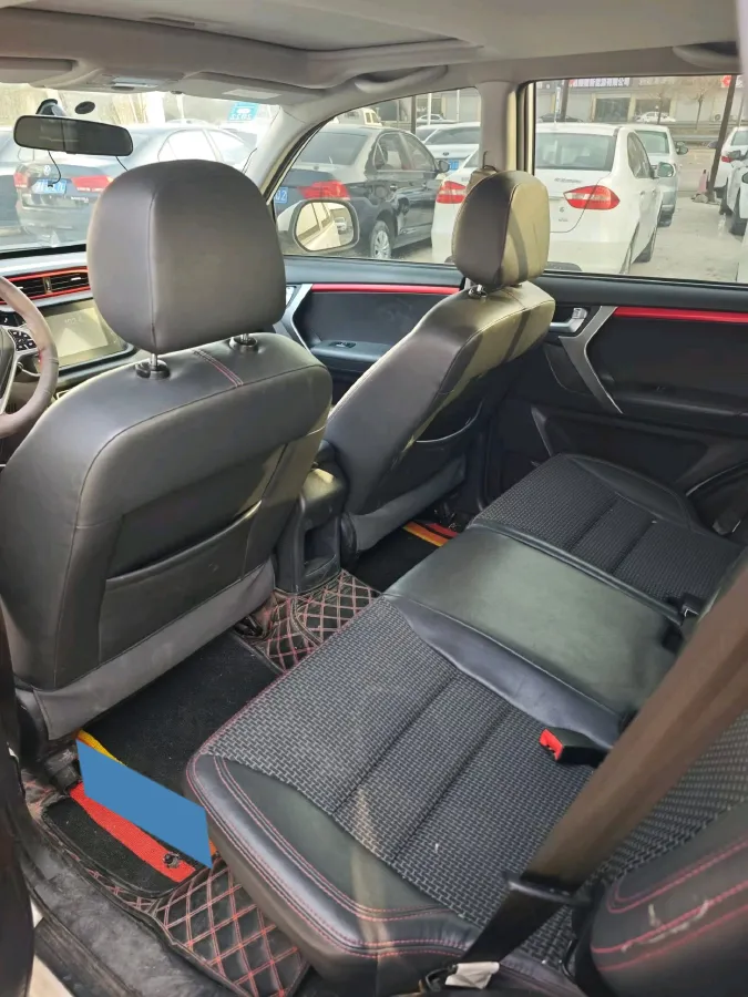 2016 Chery Tiggo 3 1.6L 126HP L4 5MT,autocango,china used car exporter,china ev exporter,chinese used car exporter,chinese used ev exporter