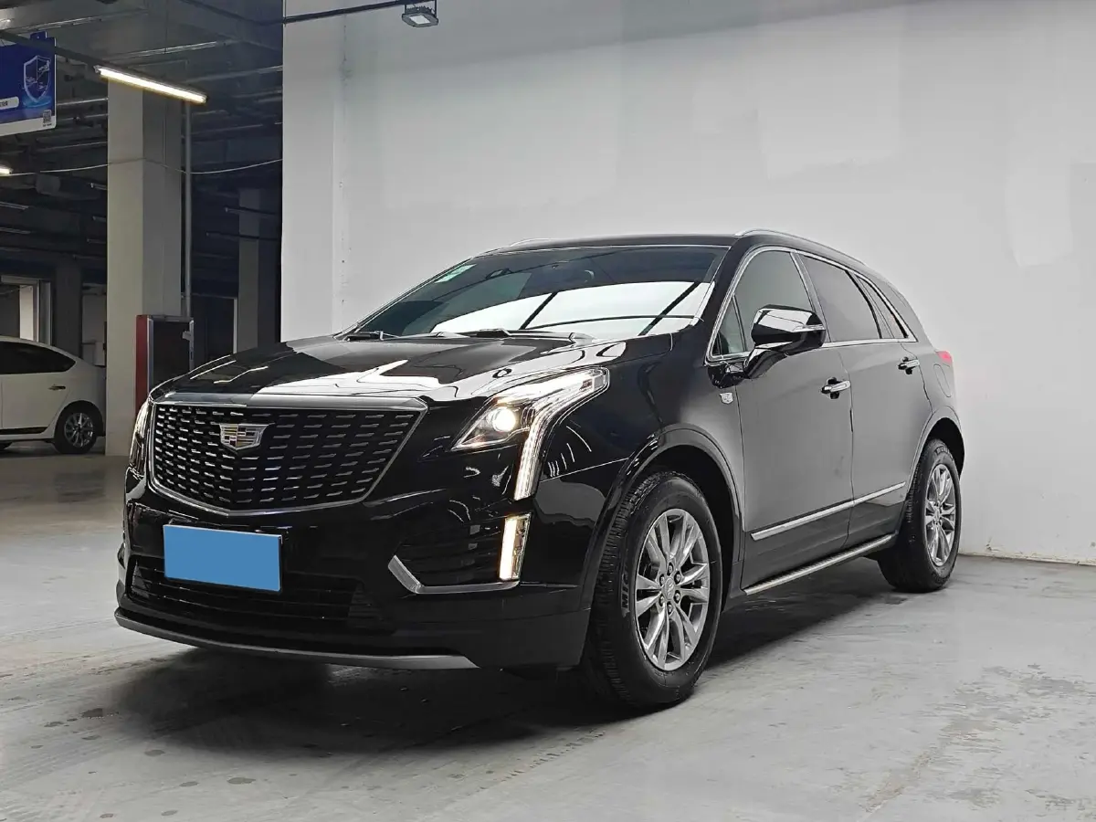 2022 Cadillac XT5 2.0T 237HP L4 9AT