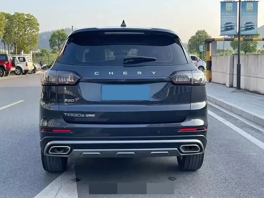 2022 Chery Tiggo 8 Plus 1.6T 197HP L4 7DCT,autocango,china used car exporter,china ev exporter,chinese used car exporter,chinese used ev exporter