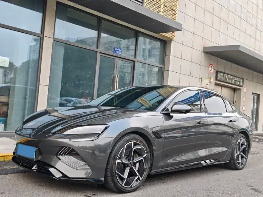 2022 AITO AITO M5 Range Extended 125HP REEV 40KWH