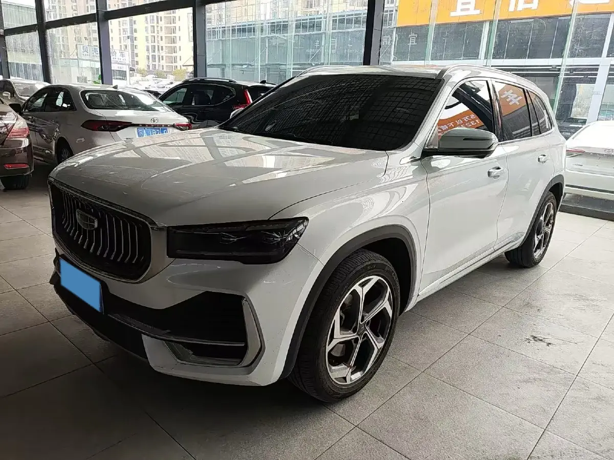 2024 Geely Monjaro 2.0T 238HP L4 8AT