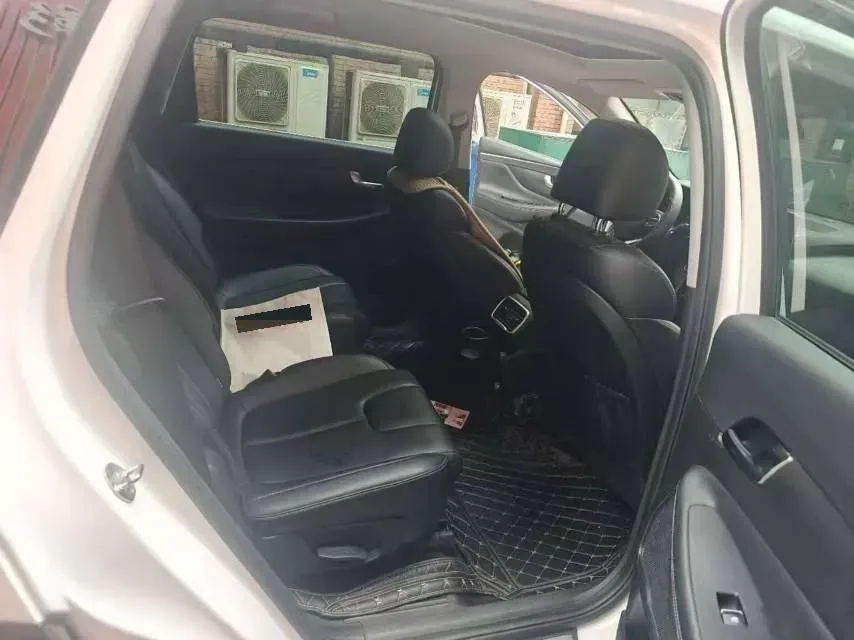 2019 Hyundai Santafe 2.0T 240HP L4 8AT,autocango,china used car exporter,china ev exporter,chinese used car exporter,chinese used ev exporter