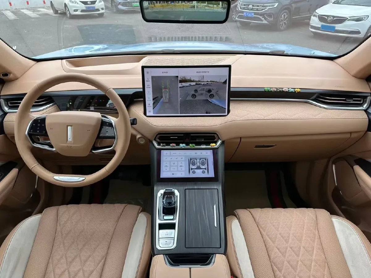 2022 WEY Latte DHT 1.5T 156HP L4 2DHT Hybrid,autocango,china used car exporter,china ev exporter,chinese used car exporter,chinese used ev exporter