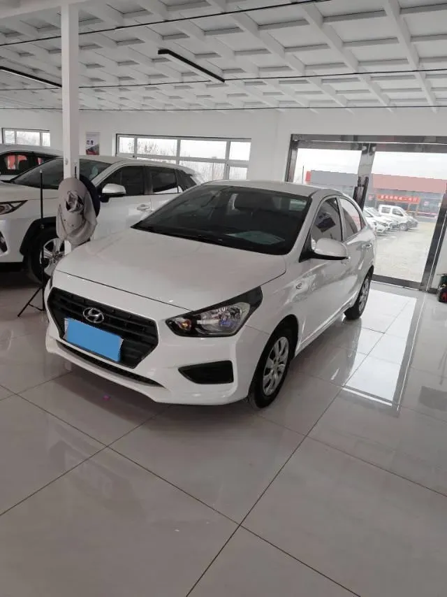 2017 Hyundai Reina 1.4L 95HP L4 5MT,autocango,china used car exporter,china ev exporter,chinese used car exporter,chinese used ev exporter