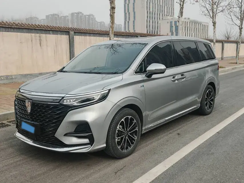 2022 Roewe iMAX8 2.0T 234HP L4 8AT