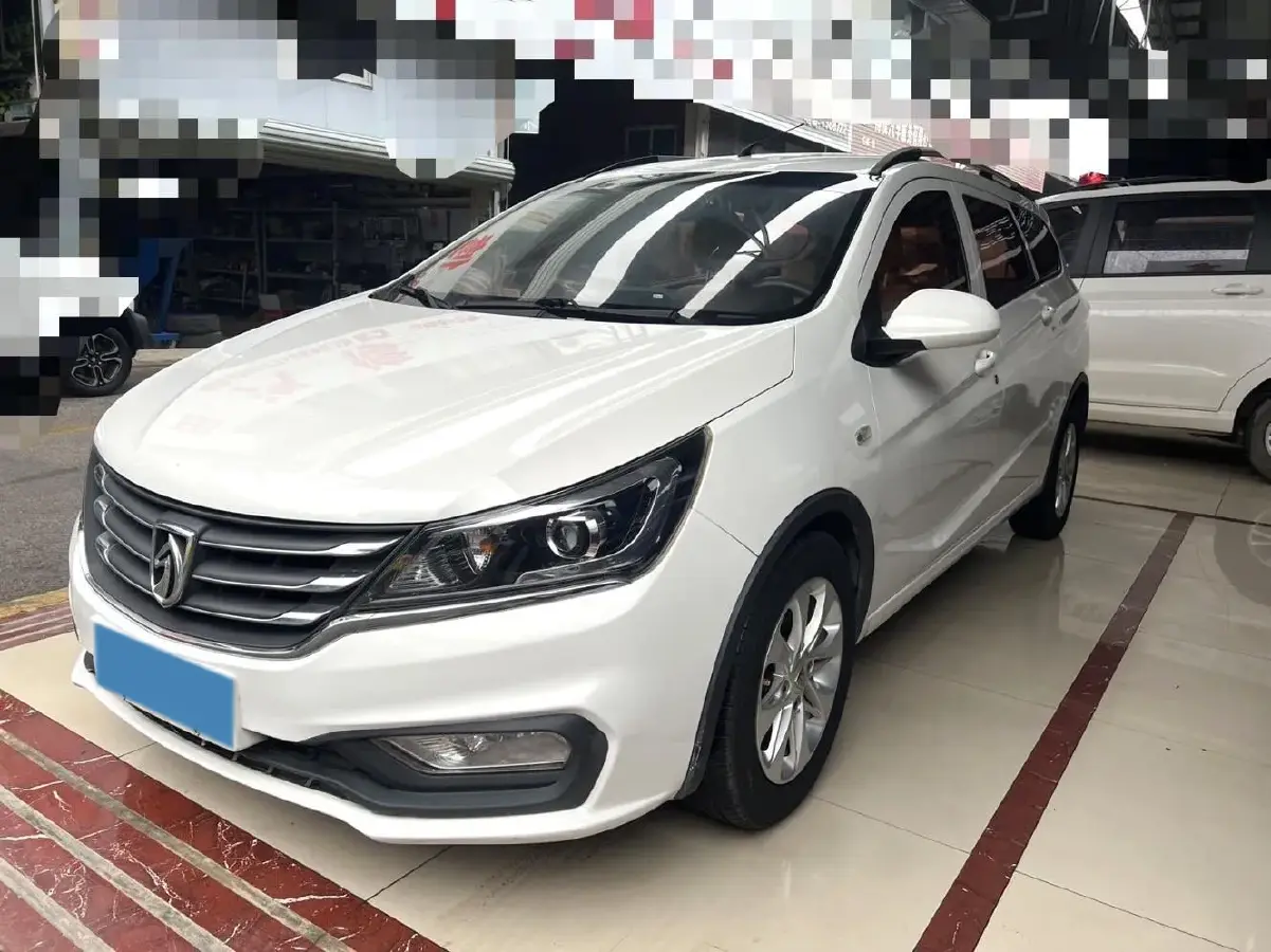 2017 BaoJun 310W 1.5L 112HP L4 6MT