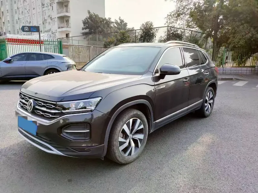2020 Volkswagen Tayron 2.0T 186HP L4 7DCT,autocango,china used car exporter,china ev exporter,chinese used car exporter,chinese used ev exporter