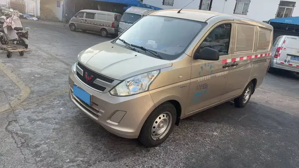2016 BaoJun 310 1.2L 82HP L4 5MT