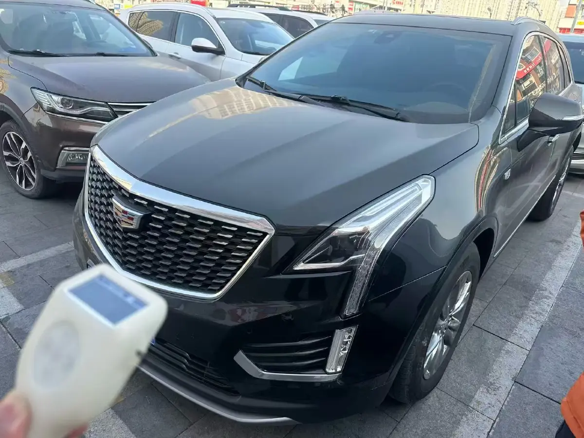 2022 Cadillac XT5 2.0T 237HP L4 9AT