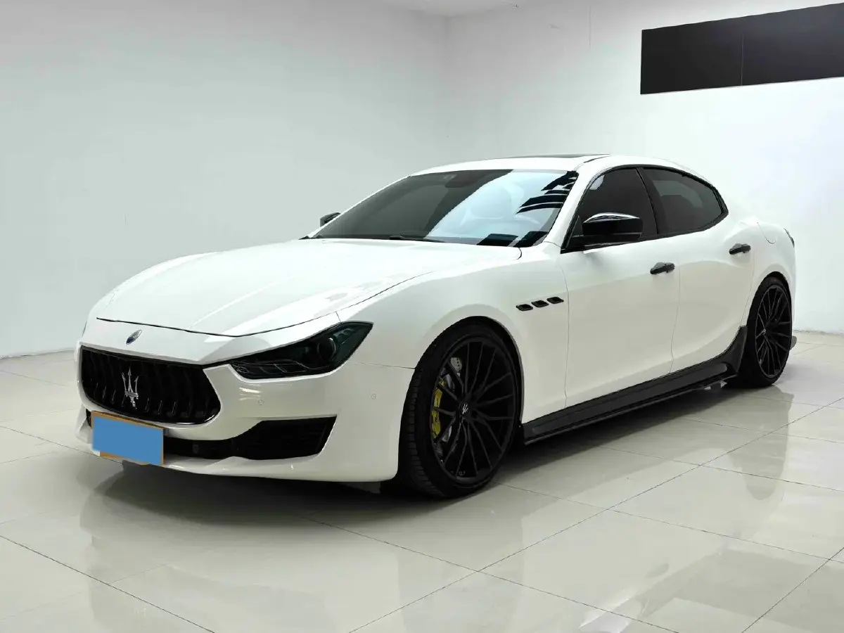 2018 Maserati Ghibli 3.0T 350HP V6 8AT