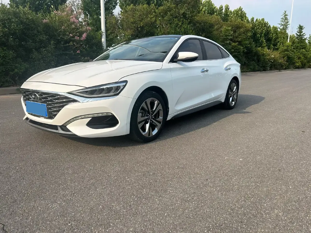 2019 Hyundai La Festa 1.6T 190HP L4 7DCT