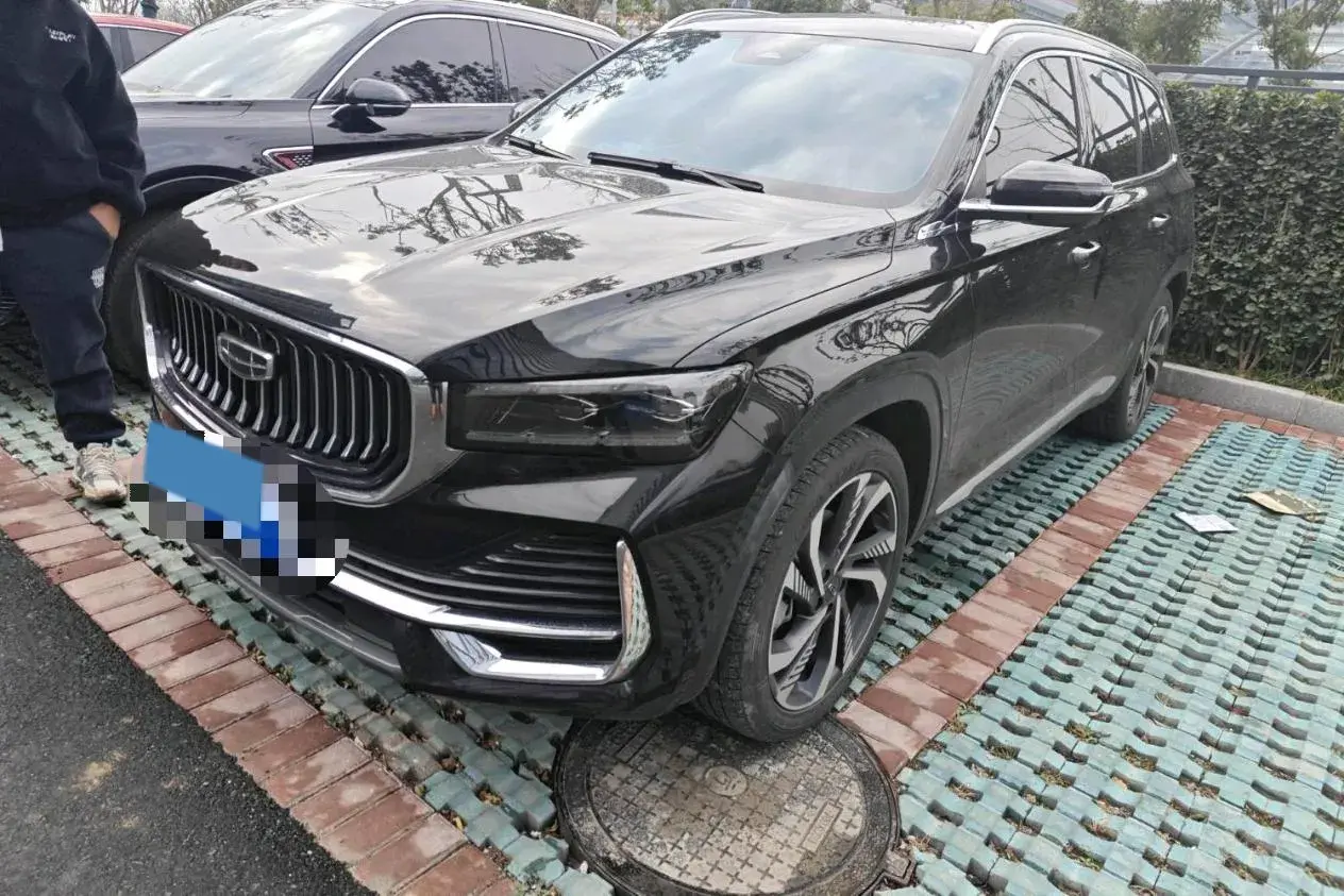 2024 Geely Monjaro 2.0T 238HP L4 8AT