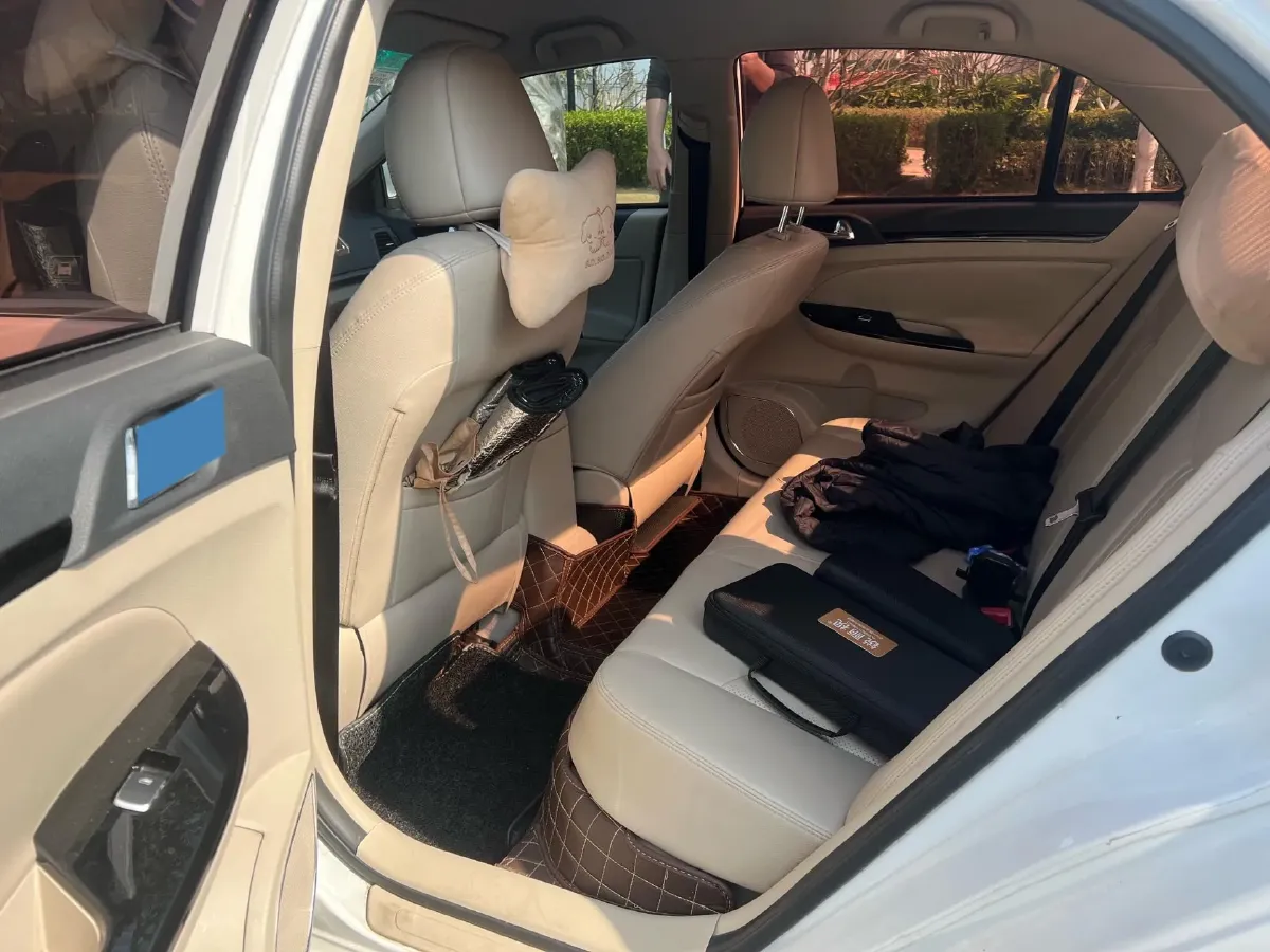 2018 BYD e5 BEV 60.48KWH,autocango,china used car exporter,china ev exporter,chinese used car exporter,chinese used ev exporter