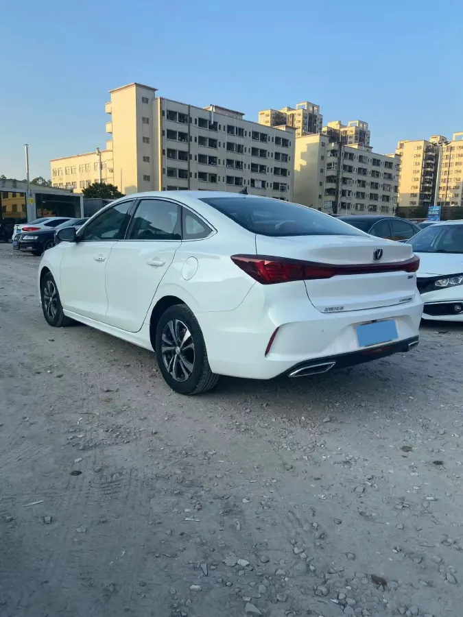 2022 ChangAn Eado 1.4T 160HP L4 7DCT,autocango,china used car exporter,china ev exporter,chinese used car exporter,chinese used ev exporter