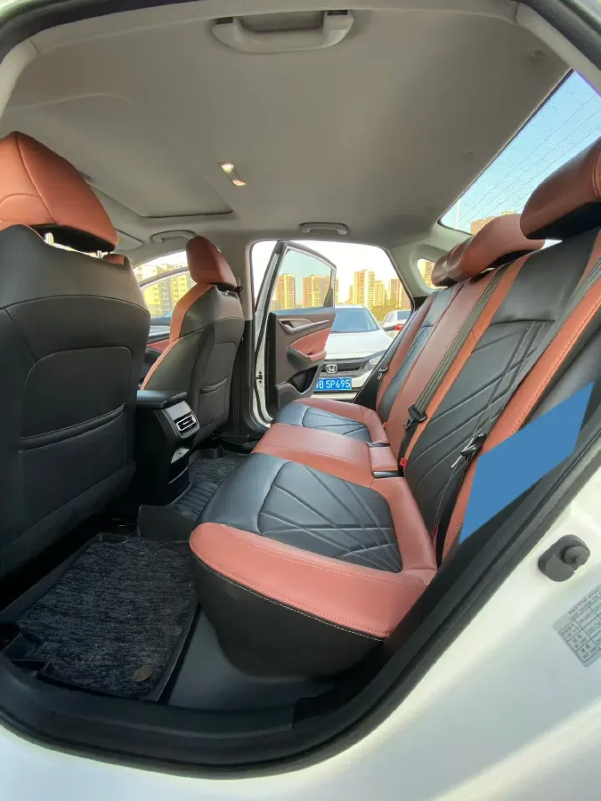 2022 ChangAn Eado 1.4T 160HP L4 7DCT,autocango,china used car exporter,china ev exporter,chinese used car exporter,chinese used ev exporter