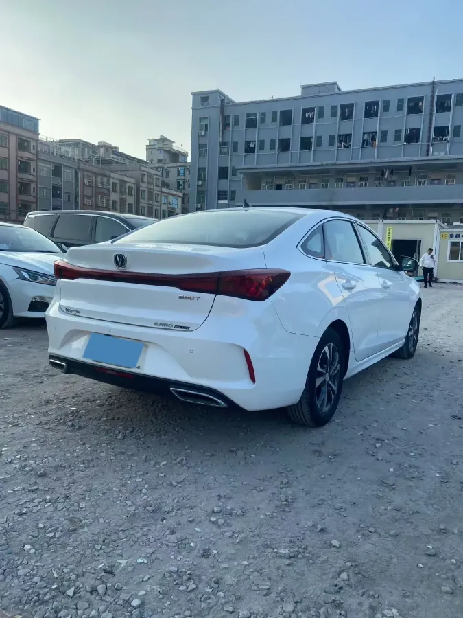 2022 ChangAn Eado 1.4T 160HP L4 7DCT,autocango,china used car exporter,china ev exporter,chinese used car exporter,chinese used ev exporter