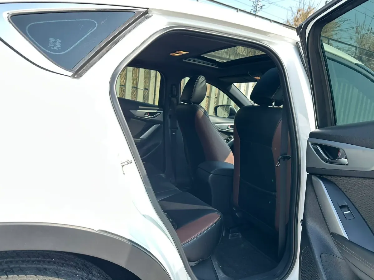 2019 ChangAn Oshan Cosmos 1.5T 178HP L4 7DCT,autocango,china used car exporter,china ev exporter,chinese used car exporter,chinese used ev exporter