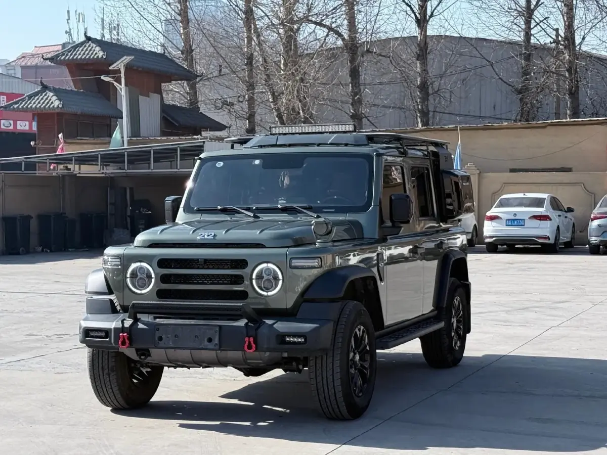 2024 212 212 T01 2.0T 252HP L4 8AT