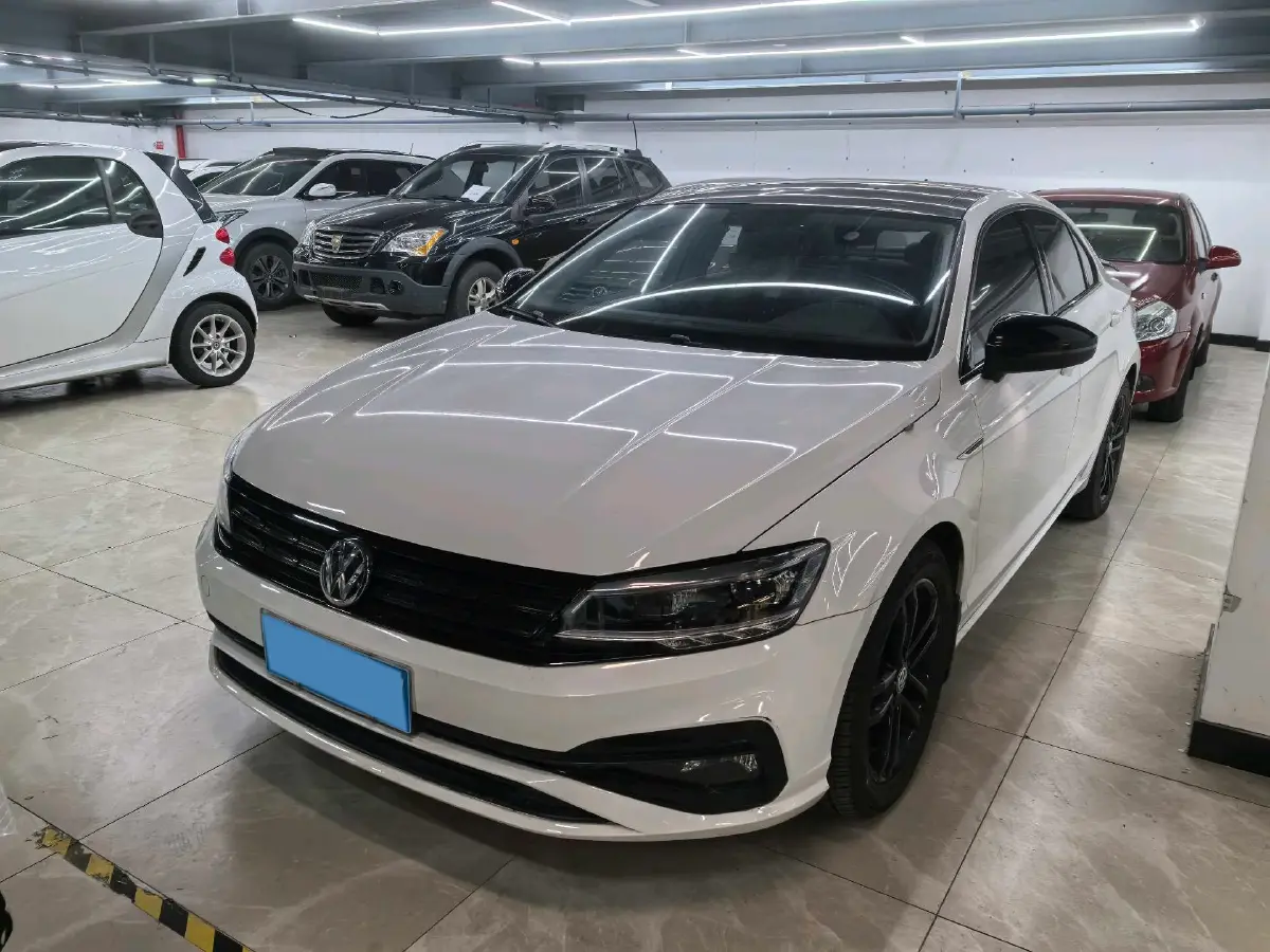 2021 Volkswagen Lamando 1.4T 150HP L4 7DCT