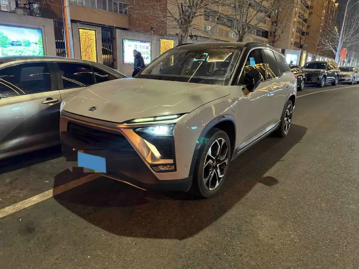 2018 NIO ES8 BEV 70KWH