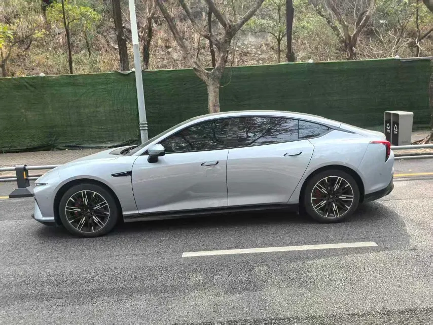 2022 MAXUS D90 Pro 2.0T 218HP L4 8AT,autocango,china used car exporter,china ev exporter,chinese used car exporter,chinese used ev exporter