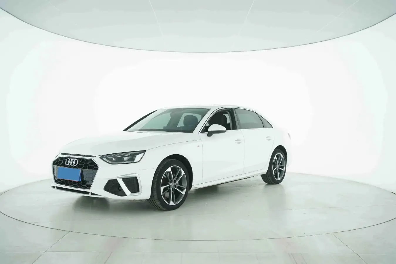2020 Audi A4L 2.0T 190HP L4 7DCT